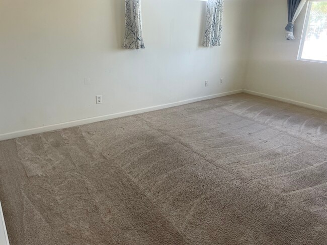 Photo - 30042 Sugarpine St