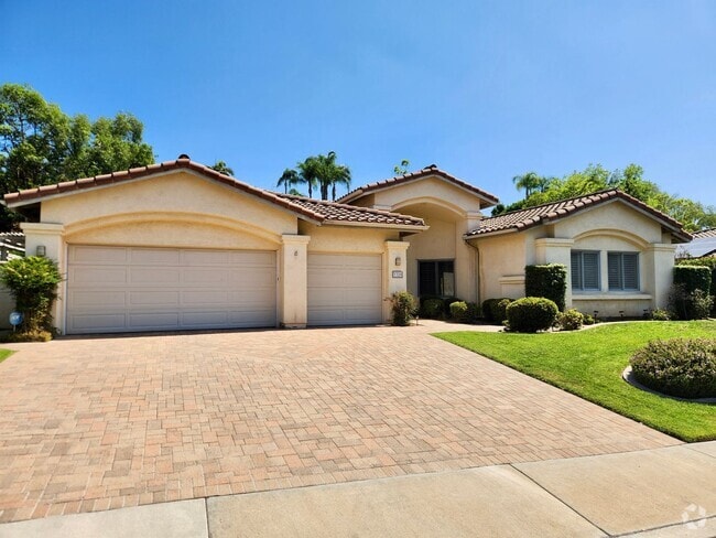 Building Photo - Beautiful 3 Bedroom Plus Office One Story ... Rental