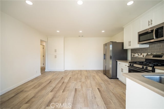 Photo - 319 Roads End St