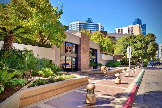 Photo - 850 State St Condo Unit 424