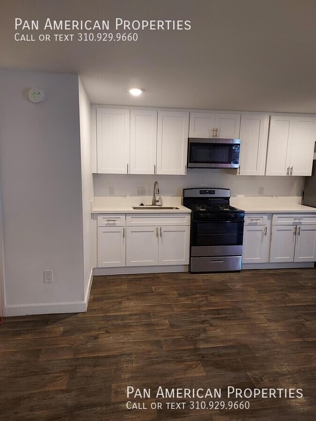 Photo - 10380 Almayo Ave Unit 9