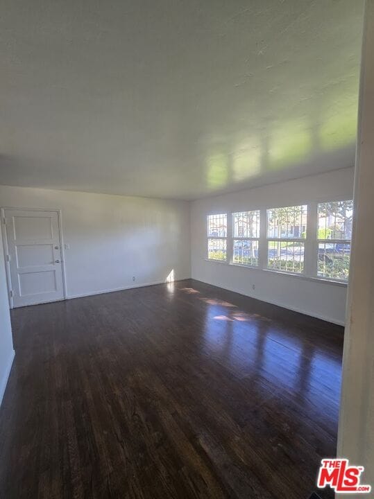 Photo - 3311 1/2 W 78th St Unit 112