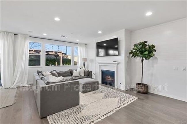 Photo - 31650 Sweetwater Cir