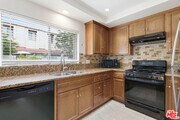 Photo - 18136 Oxnard St Unit 39