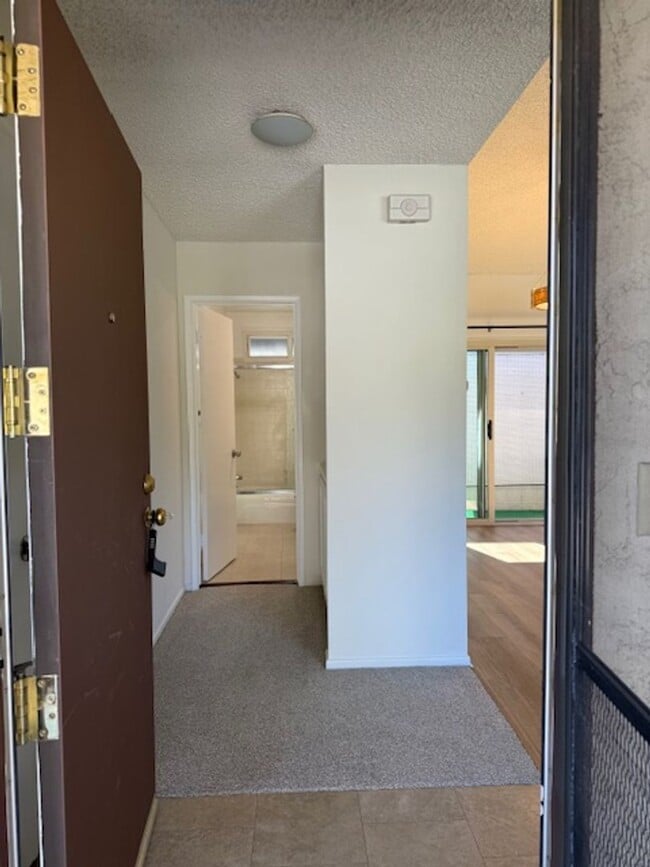 Photo - 420-22 Rees Street Unit 420 Rees