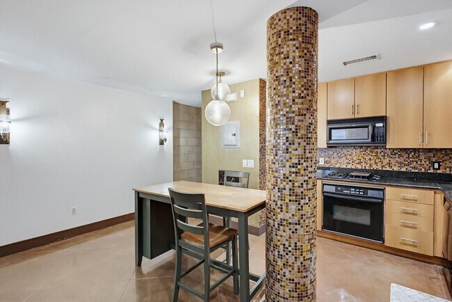 Photo - Modern Industrial Condo in the Heart of Downtown San Diego – Walk to Petco Park & Waterfront