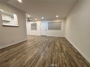 Photo - 657 Scott Pl Unit 10