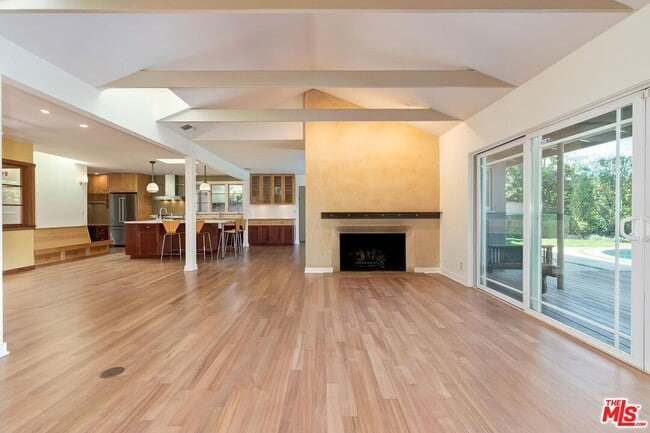 Photo - 2670 Carmar Dr