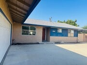 Photo - 3 bedroom, pet ok, AC! House