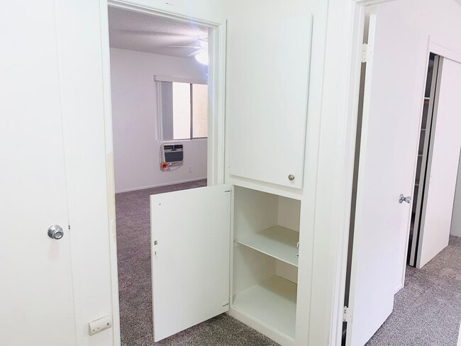 Photo - 25260 Unit 2