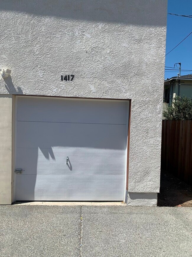 Photo - 1417 W 81st St Unit 1417