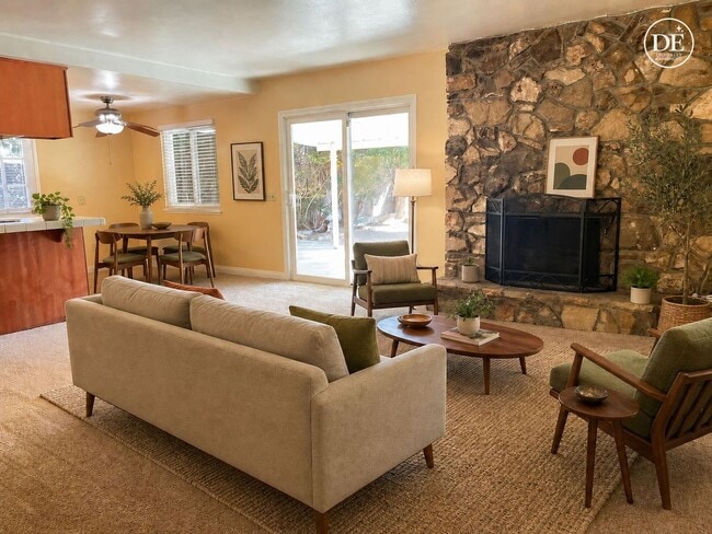Photo - 3-bedroom 2-bathroom House for Rent in Riverside