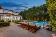 Photo - 706 N Crescent Dr House