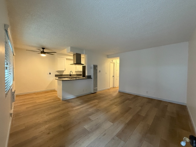 Photo - 1135 Martin Luther King Jr Ave Unit 4