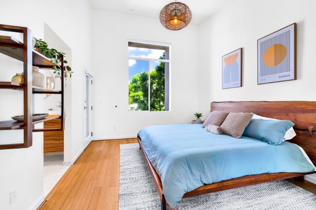 Photo - 2608 Lincoln Ave