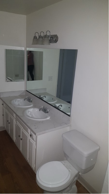 Photo - 20880 Ventura Blvd