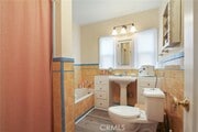 Photo - 1048 S Hudson Ave Townhome