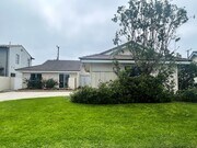 Photo - 3 bedroom 2 bath home in desired neighborhood