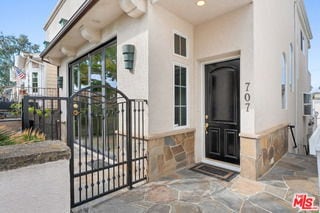 Photo - 707 Jasmine Ave