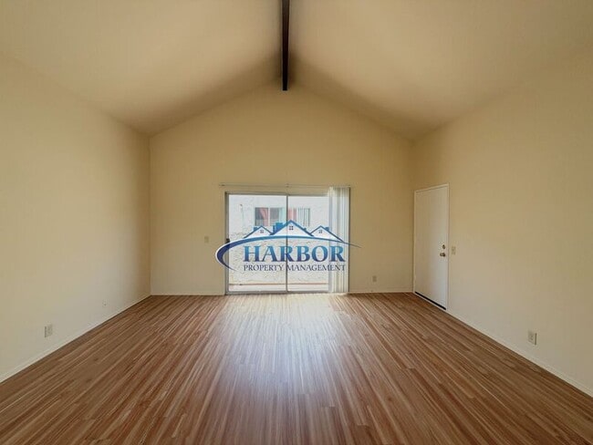 Photo - 4567 W 159th St Unit 11