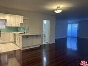 Photo - 2452 Chelsea Pl Unit E