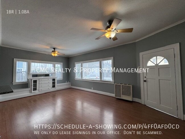 Building Photo - 1535 E Florida St