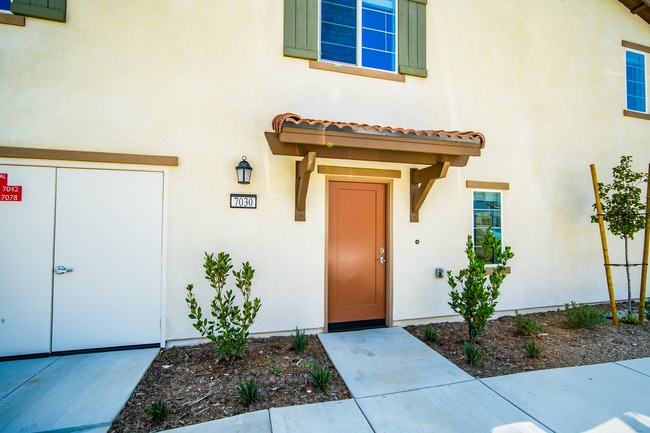 Photo - 7030 Olive Grove St