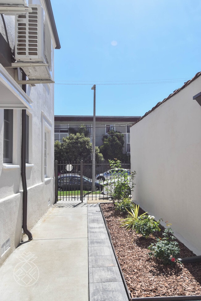 Photo - 1069 S Holt Ave Unit 8603