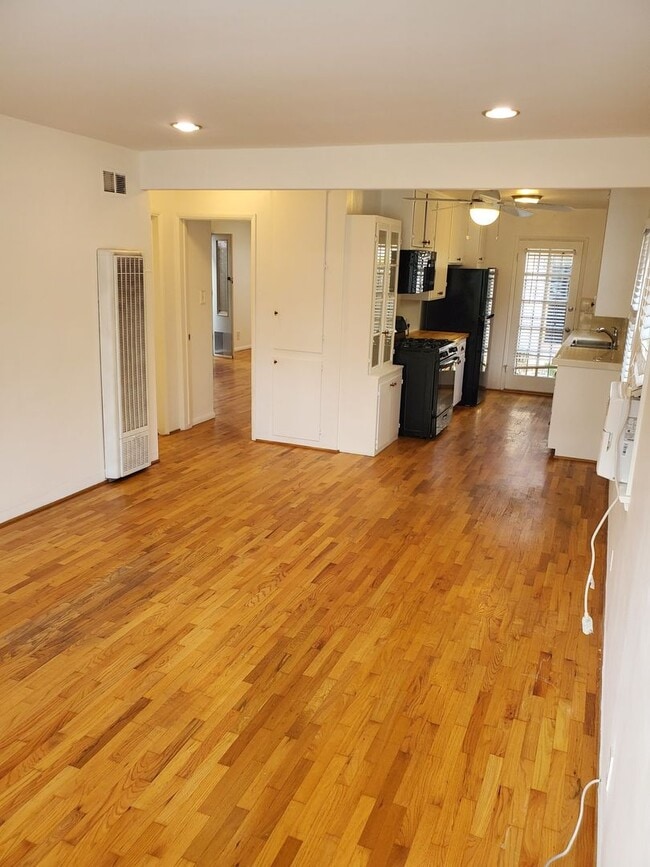 Photo - 2351-2353 OCEAN AVE. Unit 2353