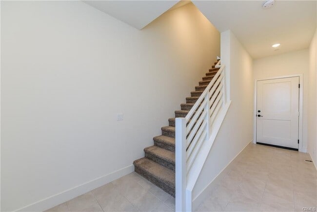 Photo - 16432 Compass Ave