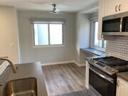 Photo - 2955 Columbia St