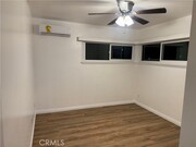 Photo - 656 W 33rd St