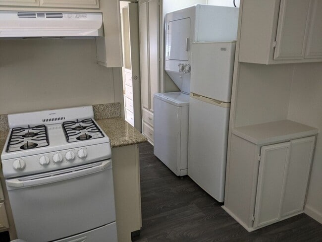 Photo - 3512 El Paso Alto Rd Unit 3512 El Paso Alto #C