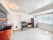 Photo - 6074 Rock St