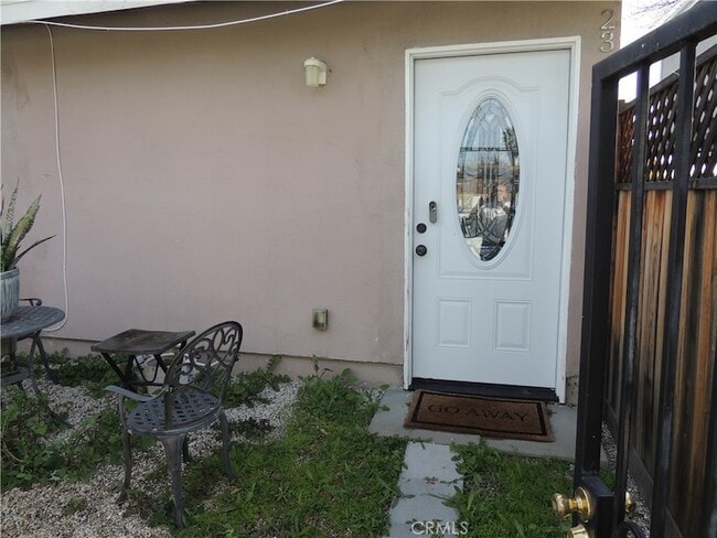 Photo - 23470 Victory Blvd