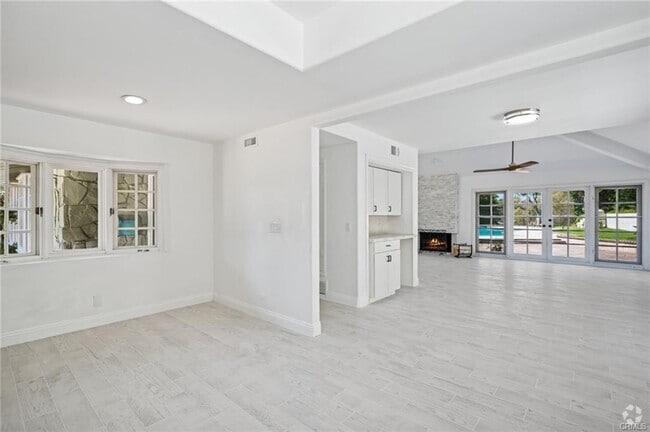 Building Photo - 24291 Los Serranos Dr Rental