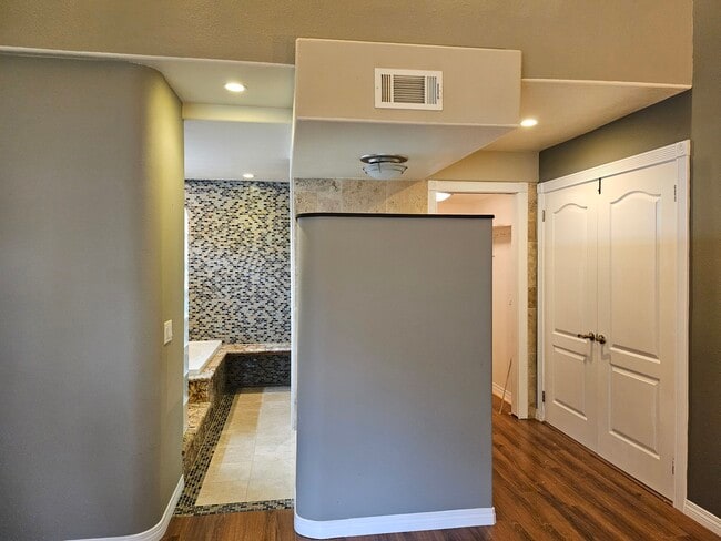 Master Suite - 17631 Mapes Ave