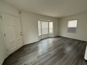 Photo - R08-003-MF Apartment Unit 00009941
