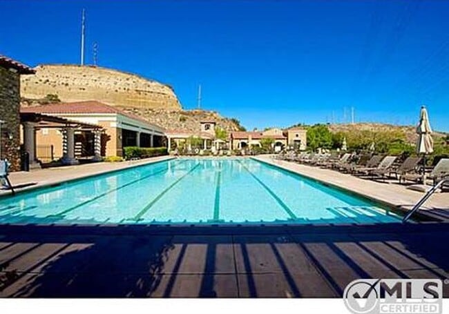 Photo - 2892 Villas Way