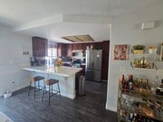 Huge island in kitchen - 1668 Grand Ave Townhome