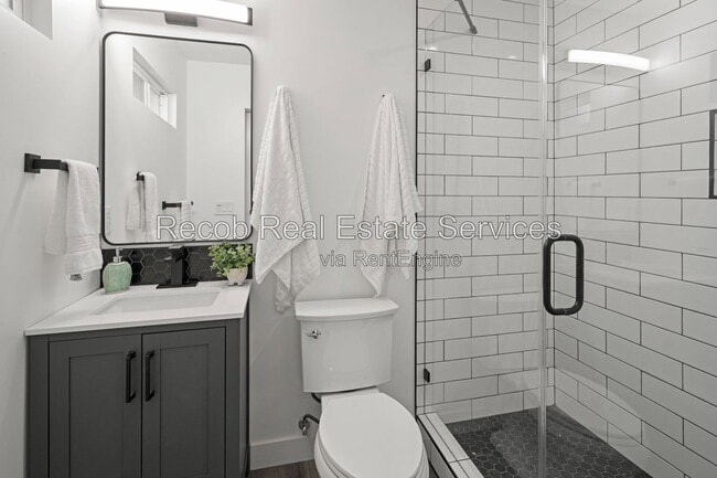Photo - 4988 Genesee Ave Unit 4980