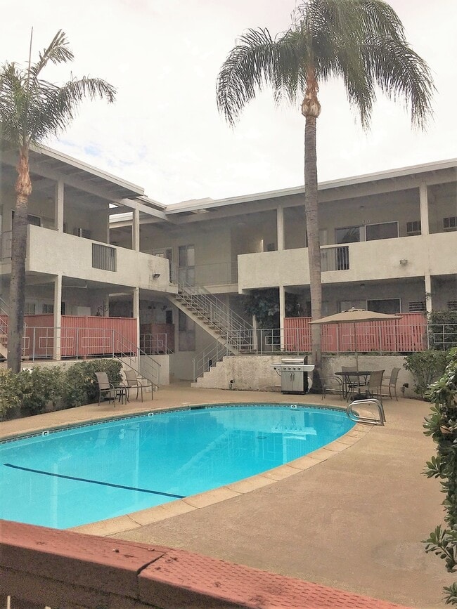 Building Photo - 5422 Quakertown Ave Unit 106