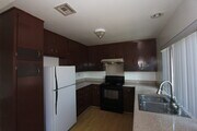 Photo - 3bedroom/ 2bathroom Condo with 2 garage parking