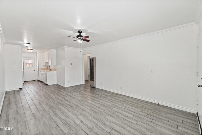 Photo - 3345 Porter Ln