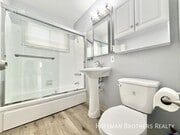 Photo - 1220 N Harper Ave Unit 10