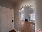Photo - 1722 W 79th St