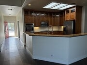 Photo - 3080 Lindero St