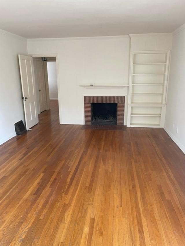 Building Photo - 1255 Devon Ave Unit 1257 1/2