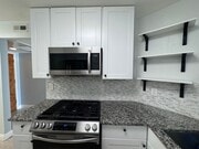 Photo - 535 W 4th St