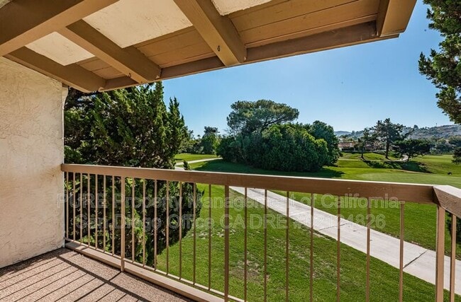 Photo - 12555 Oaks N Dr